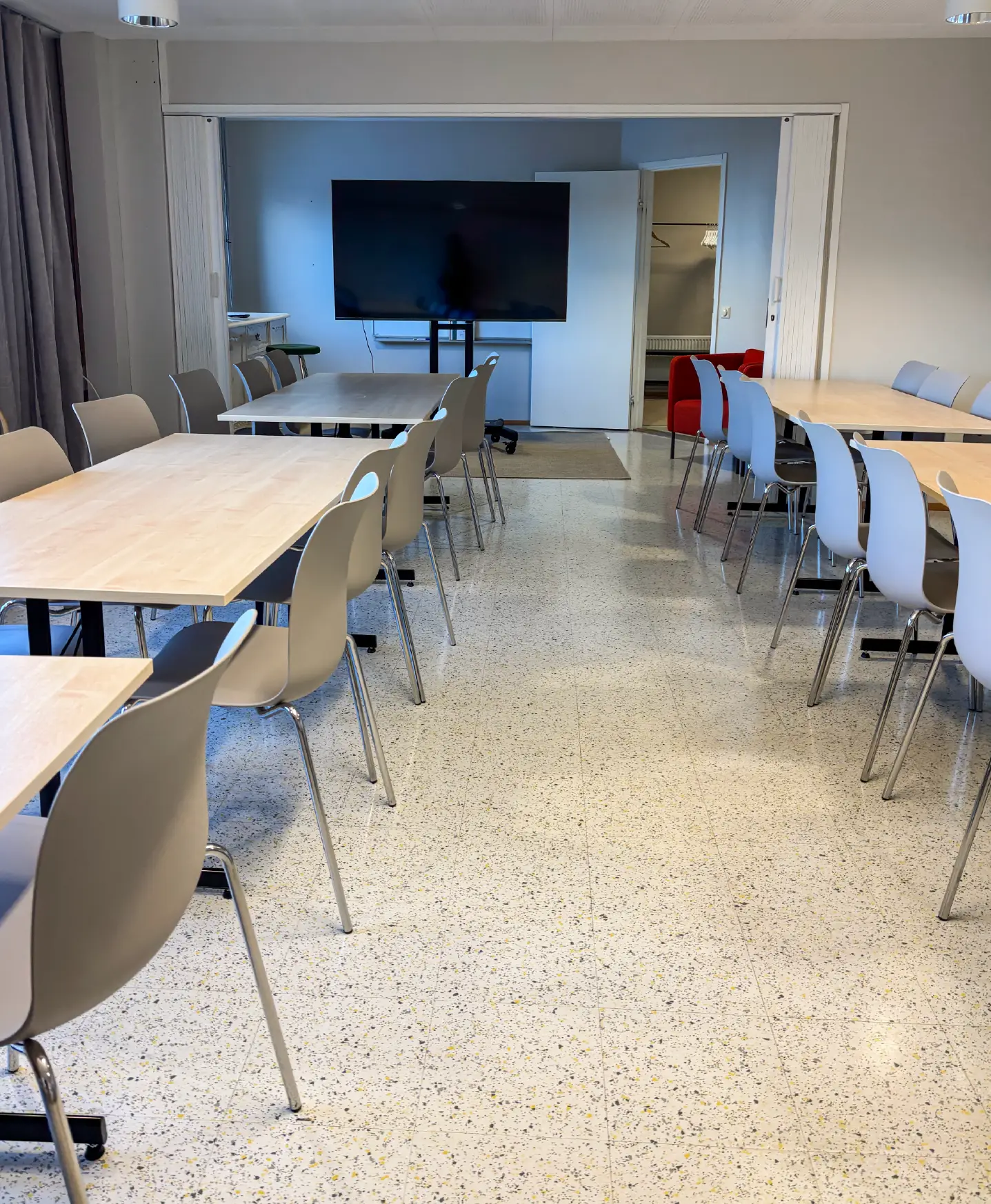 Vuokrattava tila Tampereen Lahdesjärvellä